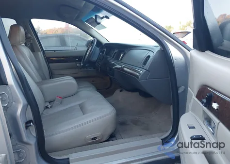 2010 Mercury Grand Marquis Ls (Fleet Only) from USA, damaged, VIN 2MEBM7FV3AX618360